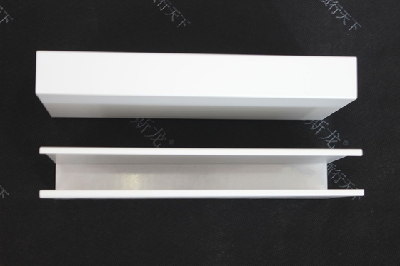 U blanc suspendu - panneau de plafond linéaire de bande de profil de plafond en aluminium d'écran