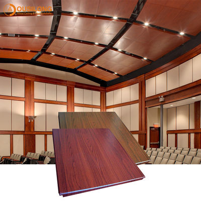 En bois laissez tomber vers le bas le plafond en aluminium acoustique couvre de tuiles/plafond faux commercial Tengular en métal