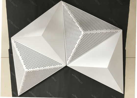 Saupoudrez les tuiles commerciales de plafond de Pearl White de manteau, tuiles de flottement de plafond d'agrafe de la triangle 3D