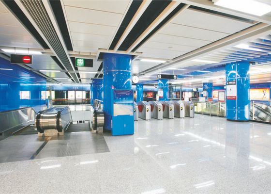 le plafond commercial expansif d'aéroports couvre de tuiles K formé avec le revêtement de poudre d'Akzo Nobel