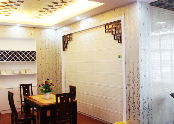 Tuiles artistiques de plafond de belle conception pour la décoration de mur intérieur et de revêtement