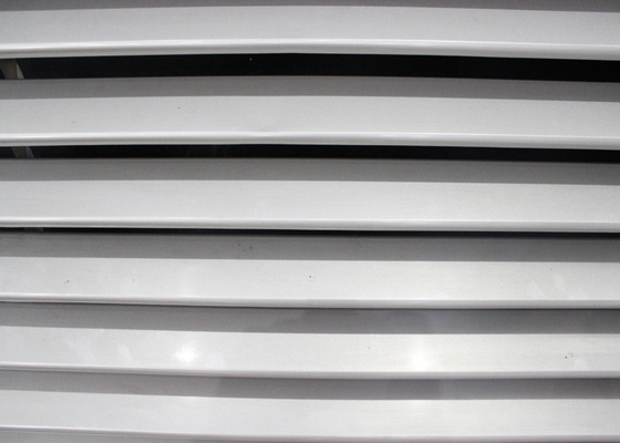 OIN en aluminium verticale horizontale du système GV d'ombre de Sun pour la ventilation/façades de mur